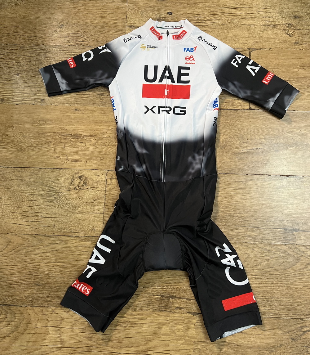 LASER CUT Skinsuit 2025 2026 U - огляд і ціна Cycling Gear Uae