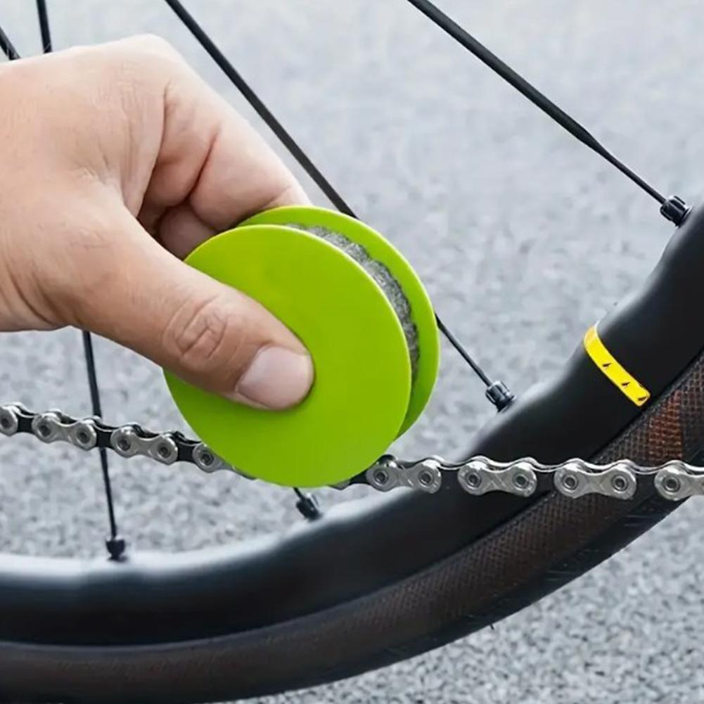 Portable Bicycle Chain Oiler R - огляд і ціна Bicycle Chain Lubricant