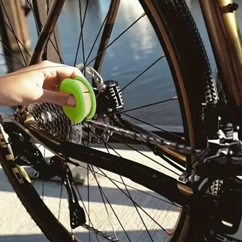 Portable Bicycle Chain Oiler R - огляд і ціна Bicycle Chain Lubricant